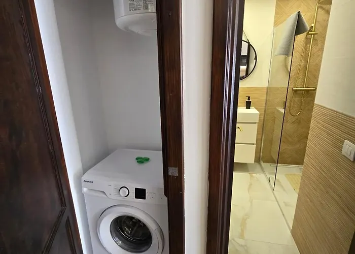 Eva-winsdor Park 아데제