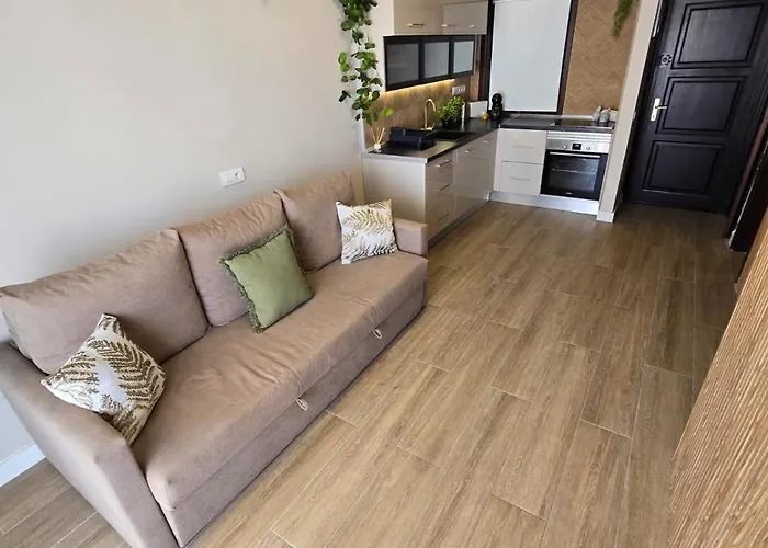 Eva-winsdor Park * Costa Adeje (Tenerife)